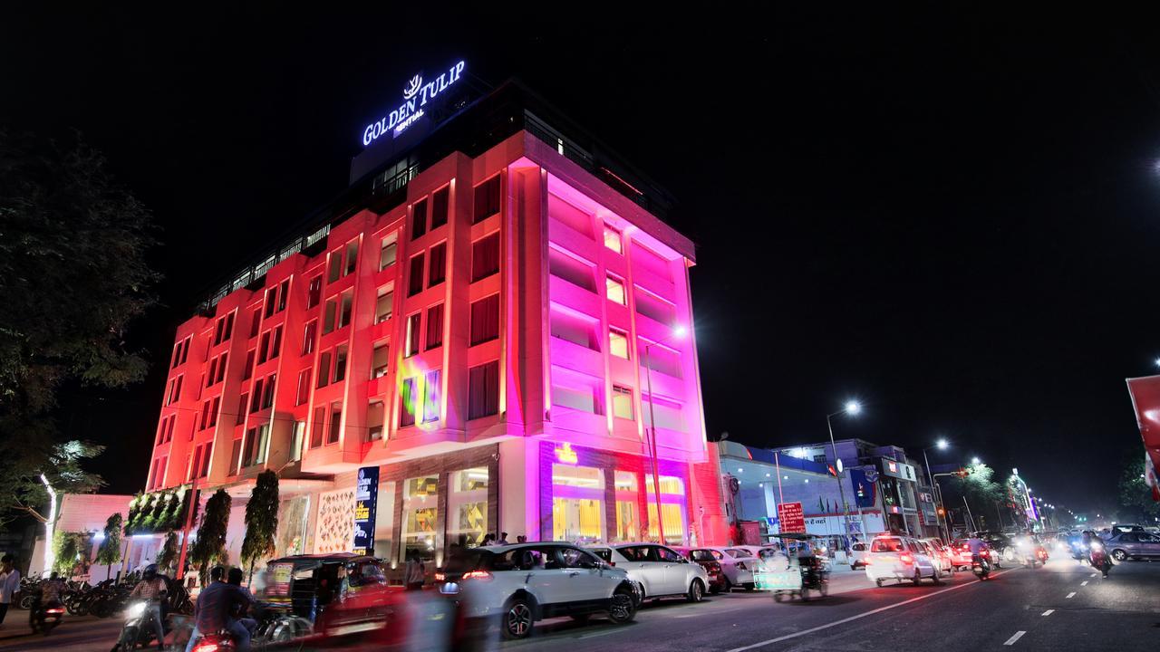 Golden Tulip Essential Jaipur Hotell Eksteriør bilde