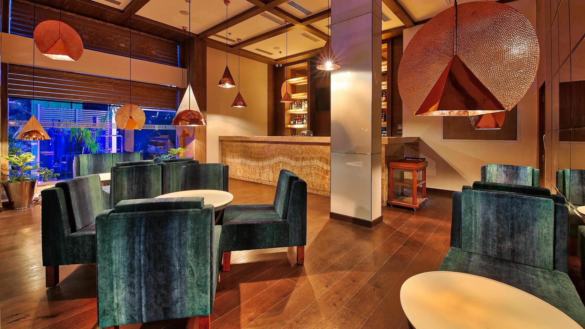 Golden Tulip Essential Jaipur Hotell Eksteriør bilde
